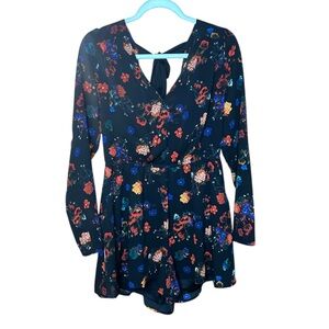 Gianni Bini • Floral Romper With Pockets